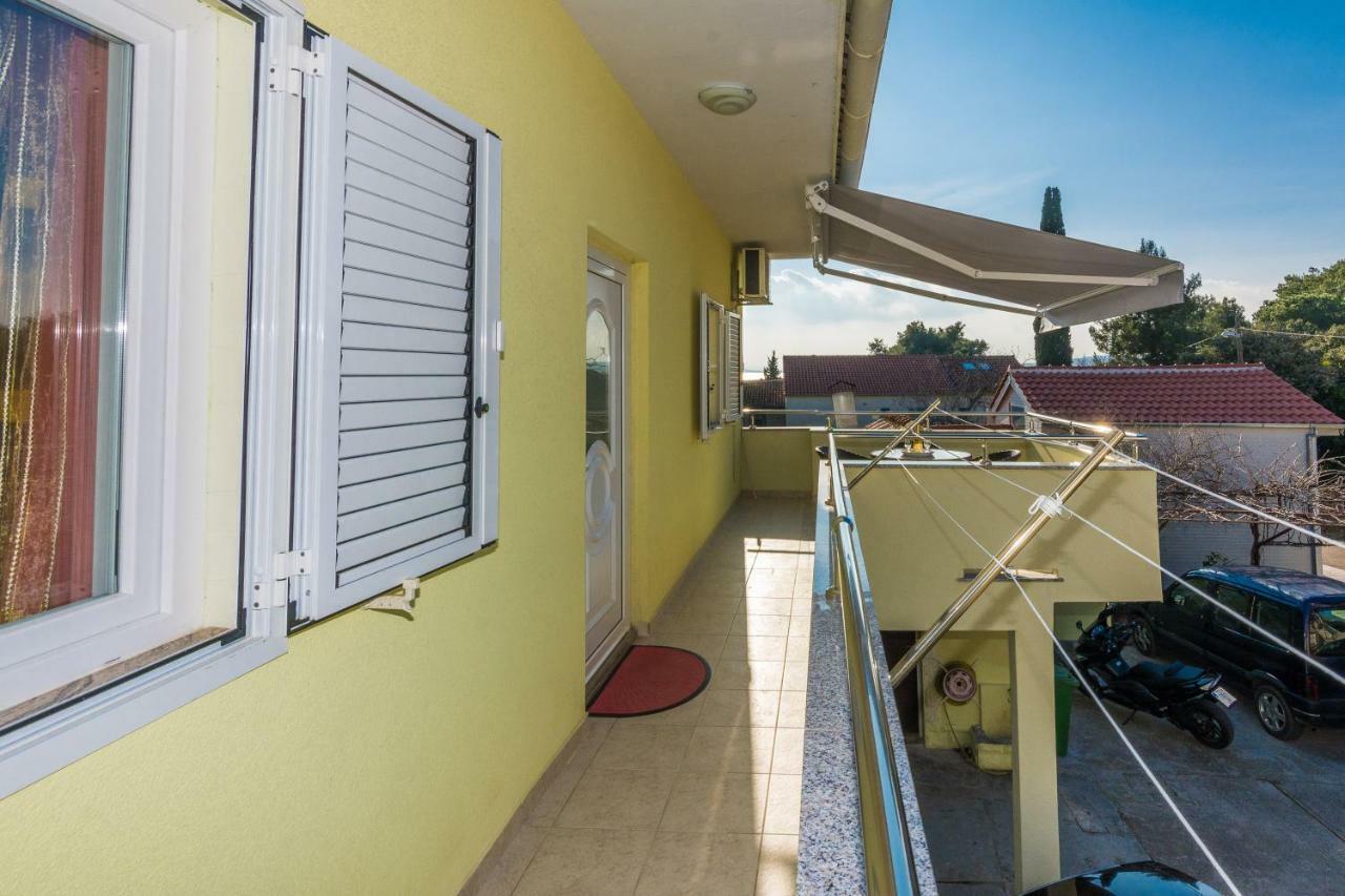 Apartman Mladenka Sukošan Zewnętrze zdjęcie